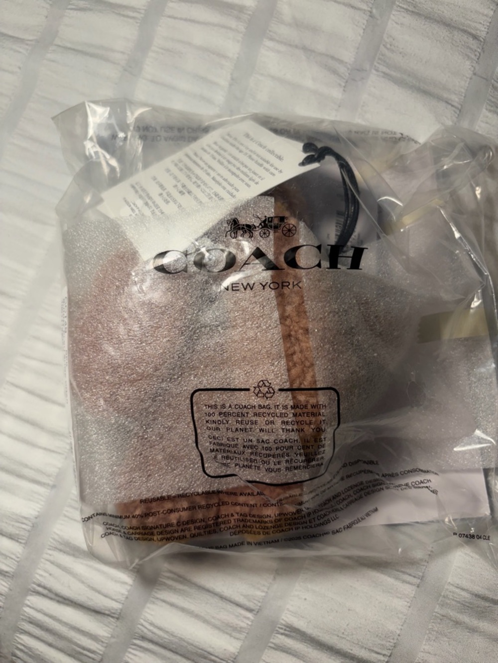 COACH Women's Floppy Bunny Shearling Shoe Charm - Pink NWT NIB - Picture 4 of 11